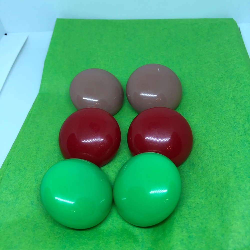 1968 mod style earrings